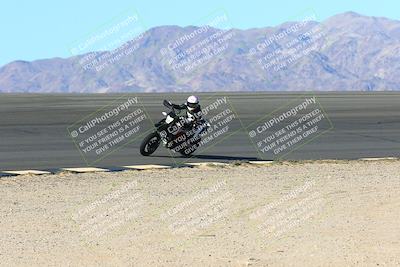 media/Jan-09-2022-SoCal Trackdays (Sun) [[2b1fec8404]]/Bowl (1015am)/